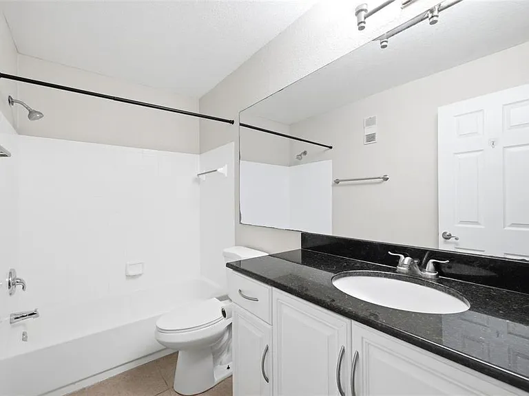 3274 Haviland Ct #201 — Photo 28