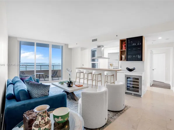 808 Brickell Key Dr APT 1006, Miami, FL 33131