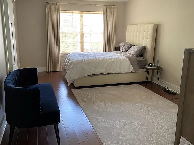 805 Rosehill Dr — Photo 16