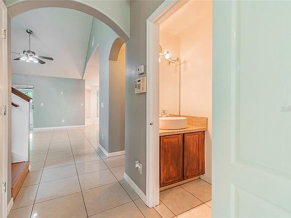 5th image of 14825 Hidden Oaks Cir