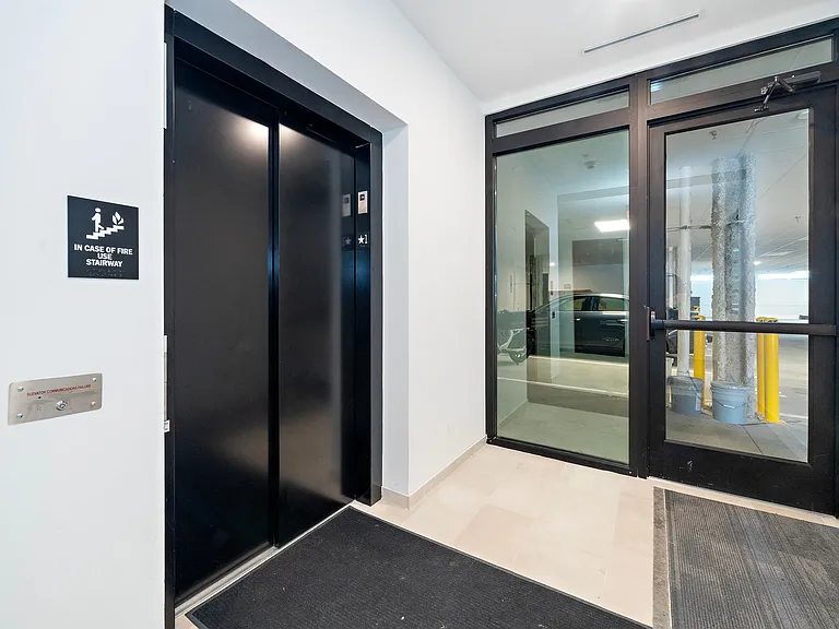 615 Peace St #306 — Photo 5