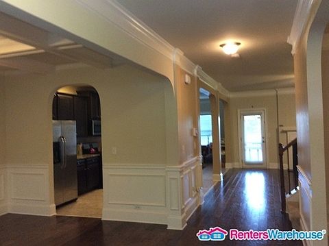 2nd image of 368 Astoria Way