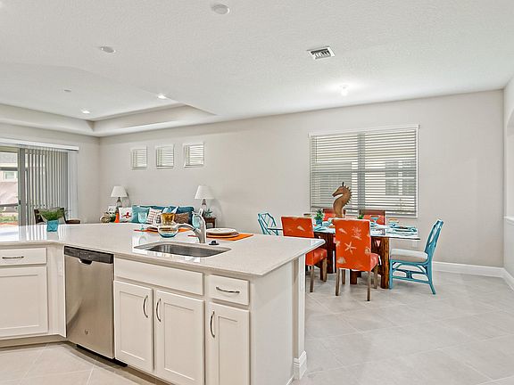5th image of 12968 SW Lake Fern Cir