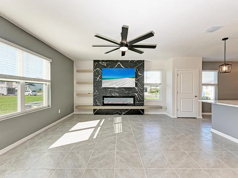 3386 Hilltop Circle At Starfarms — Photo 5