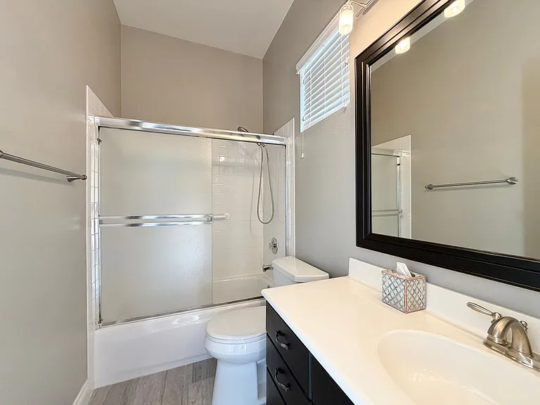 2752 Glen Port St — Photo 27