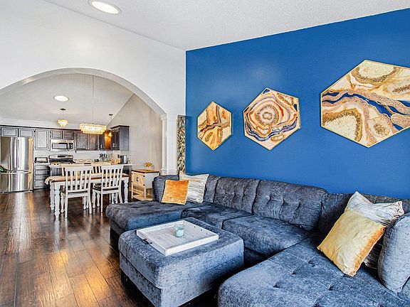 5th image of 2866 Mounds View Blvd