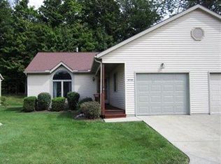 8704 Northstar Cir, Seville, OH 44273