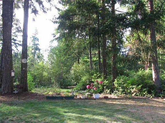 5th image of 15508 134th St Ct