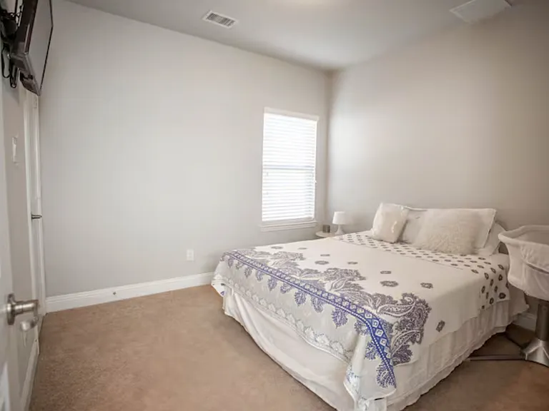 3610 Adriana Ave — Photo 20