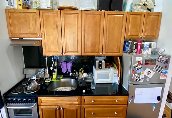 Rented by Douglas Elliman | media 27