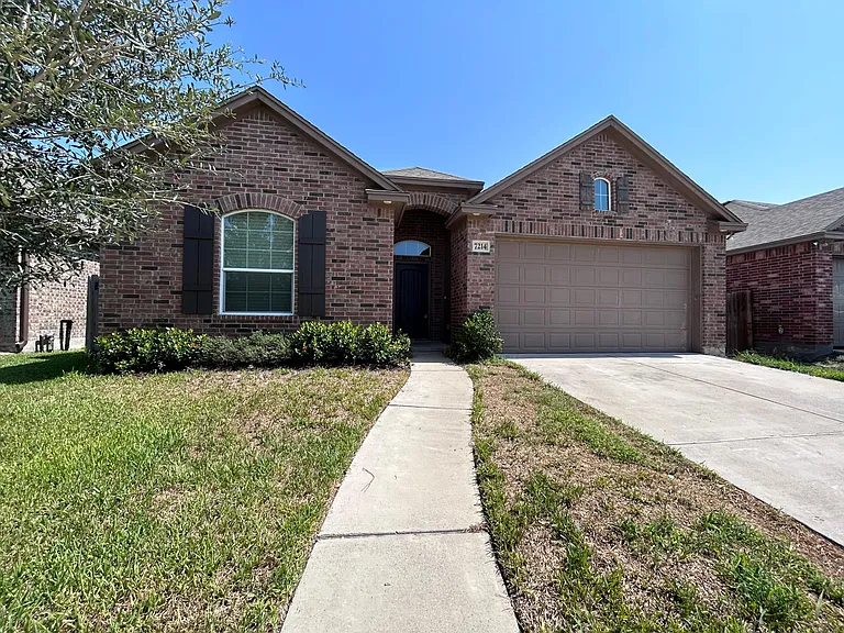 7214 Bryson Way — Photo 1