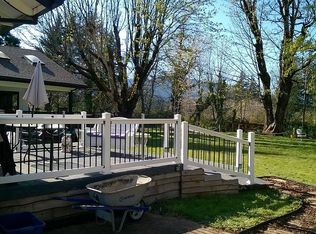 95 NE Redlock Ln, Cascade Locks, OR 97014