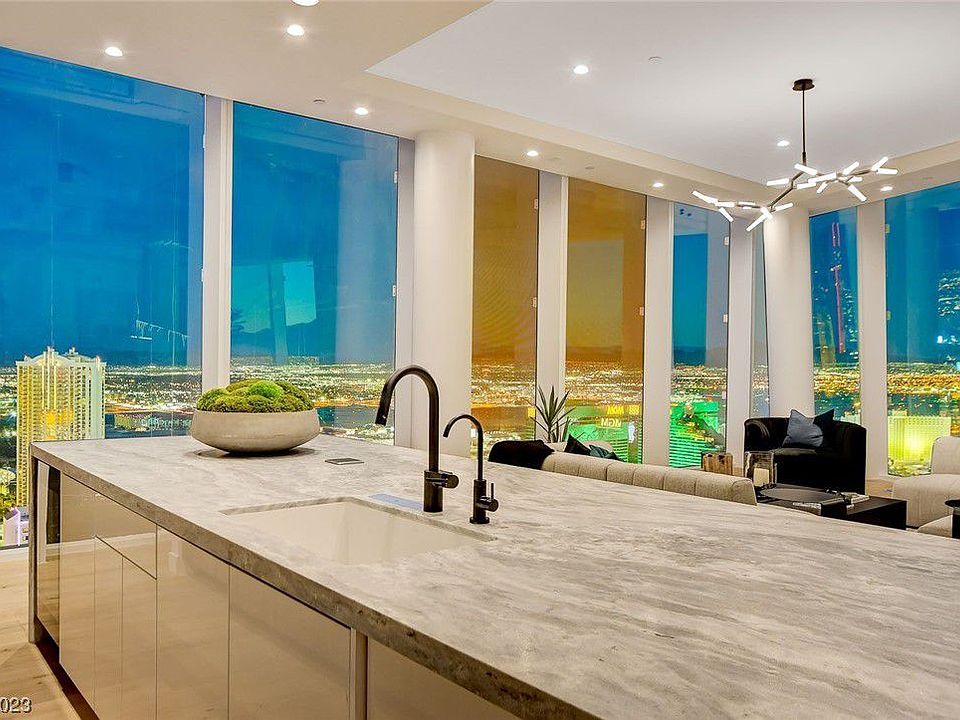 1st image of 3722 S Las Vegas Blvd #3601