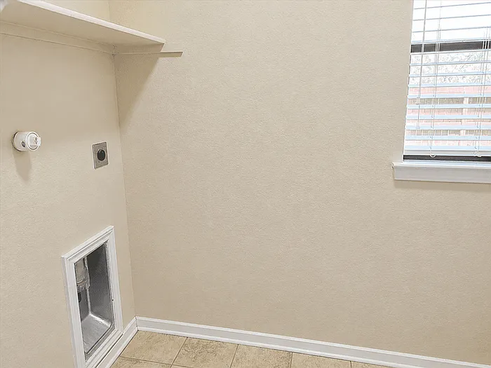 8123 Grissom Post — Photo 15