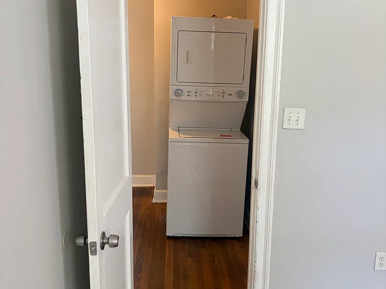 908 Hamilton Ct — Photo 9