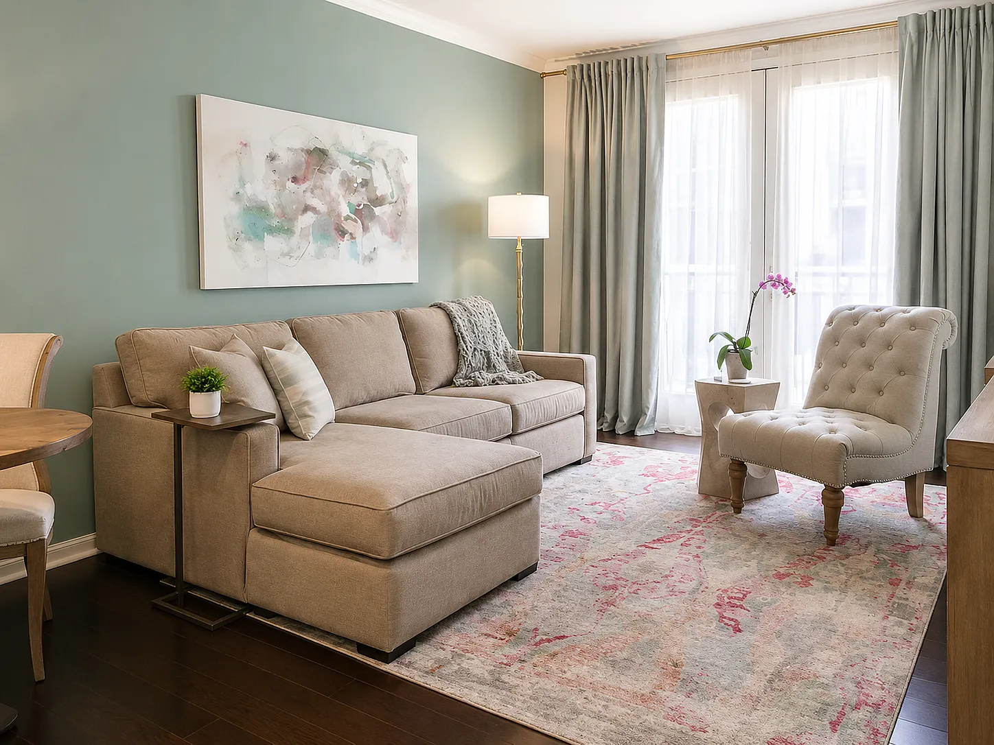 1 bed, 736 sqft, $2,850 — Photo 1