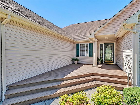 4th image of 3516 Pinnacle Ridge Rd NE