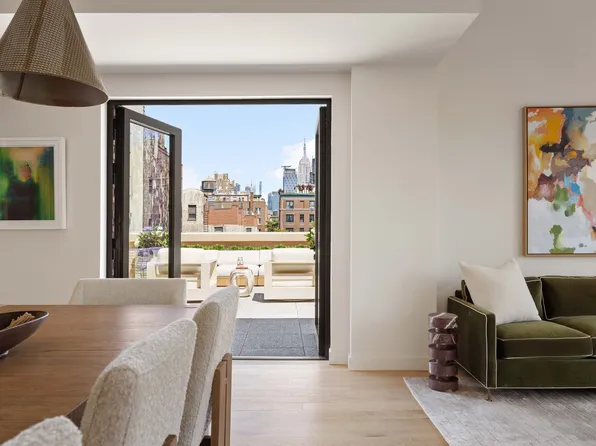 181 Macdougal Street image 5 of 24