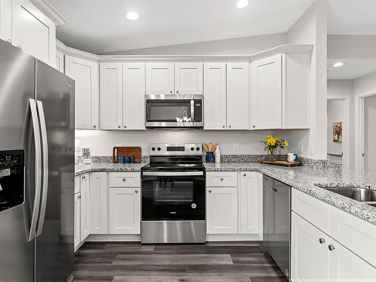 Ocklawaha Rentals — Photo 1