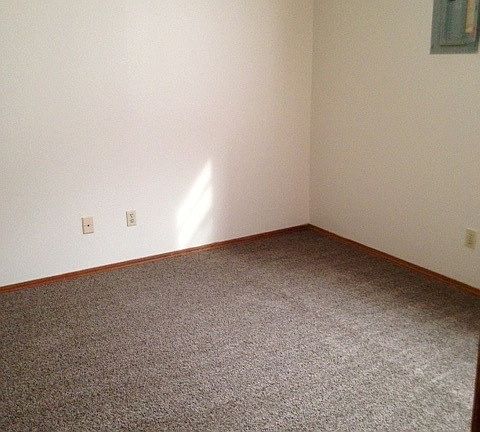 4th image of 2601 SW D Ave APT 5