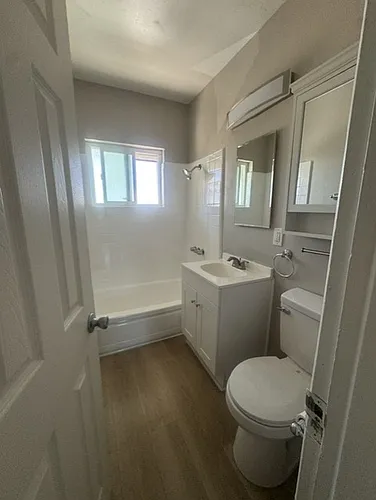 Marine Bay Apartments Photo 1 Marine Bay Apartments Photo 1