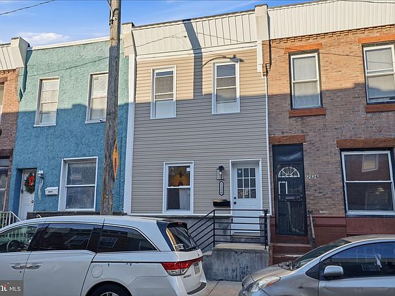 3rd image of 2538 S Sheridan St