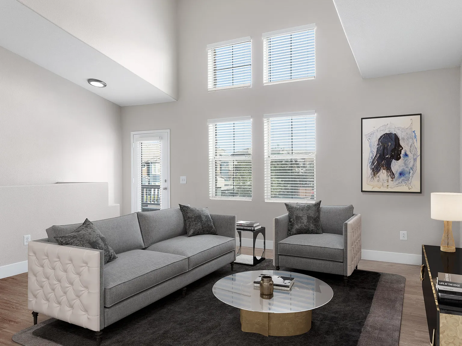 Verona Apartments — Photo 3