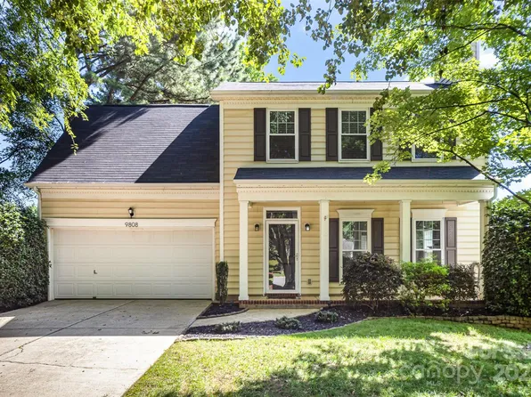 9808 Steed Ct, Charlotte, NC 28269
