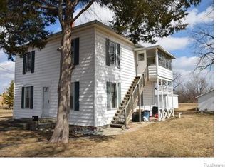 11438 N Dixie Hwy, South Rockwood, MI 48179