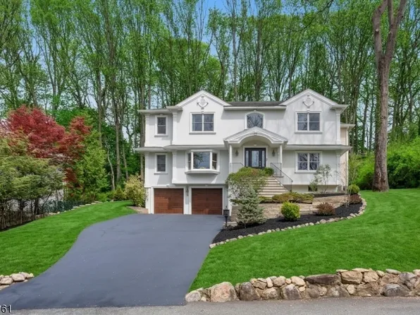 15 Malcolm Pl, Mahwah Twp., NJ 07430