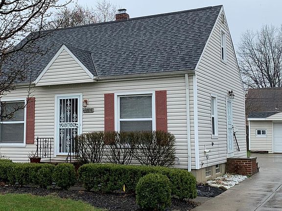 2nd image of 13308 Shady Oak Blvd