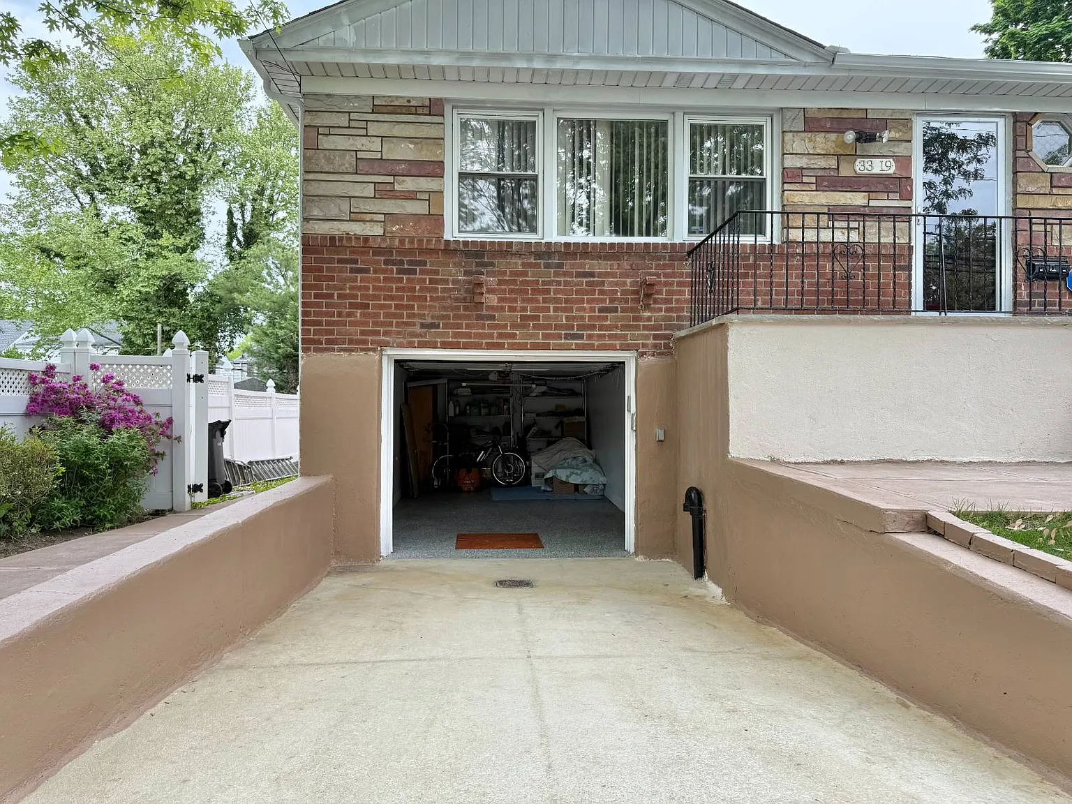 3 bed, 3.0 bath, 995 sqft, $5,000 — Photo 1