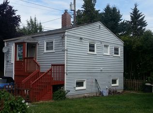 4810 1/2 SW Dawson St, Seattle, WA 98136