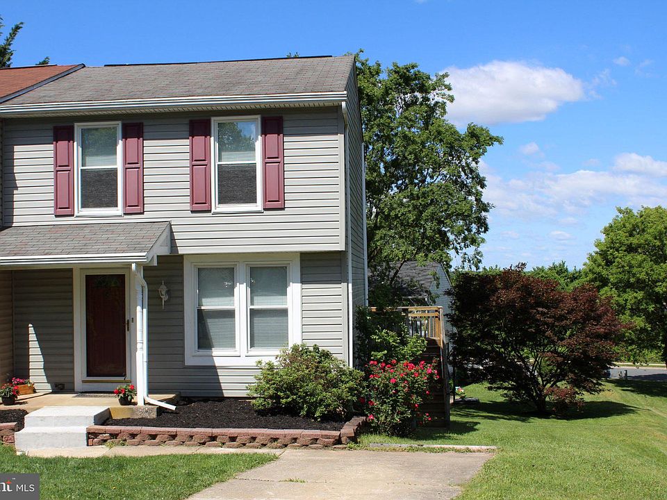 1st image of 1102 Valen Ct