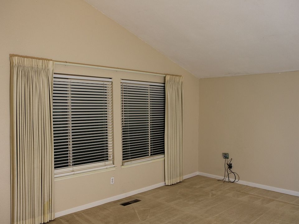 1st image of 5335 Cozby Ct