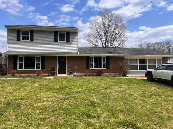 110 Iroquois Trl, Ona, WV 25545