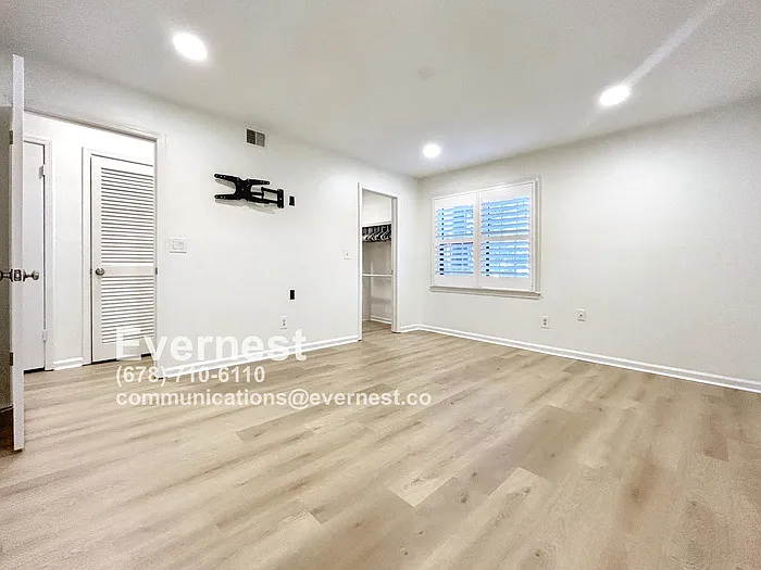 76 De Arc Pl NW — Photo 16