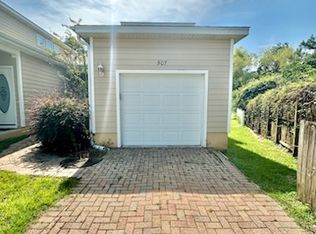 507 31st St #1, Niceville, FL 32578