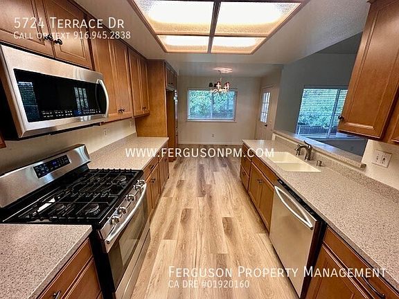 2nd image of 5724 Terrace Dr