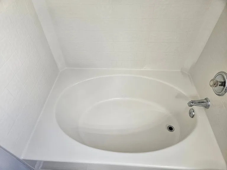 5714 Clearbay Ln — Photo 17