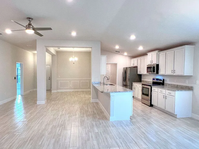 5080 Tennessee Lake Dr — Photo 9