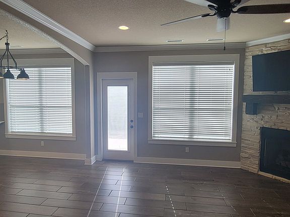 4th image of 3417 W Pinot Ln