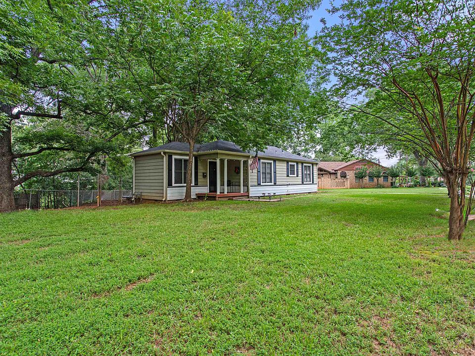 1st image of 921 W Ellis Dr
