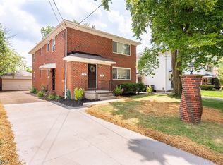 1770 & 1772 Tanglewood Dr, Akron, OH 44313