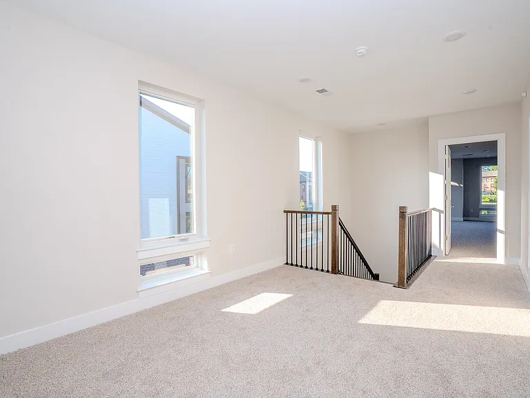 112 Village Dr #112 — Photo 15
