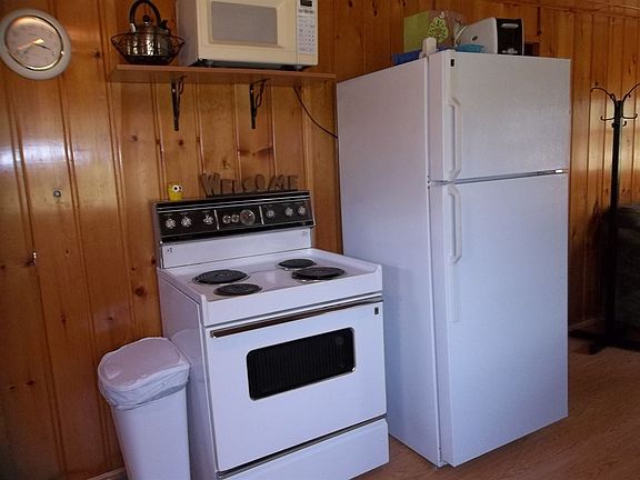 4th image of 888 Chamber Ct