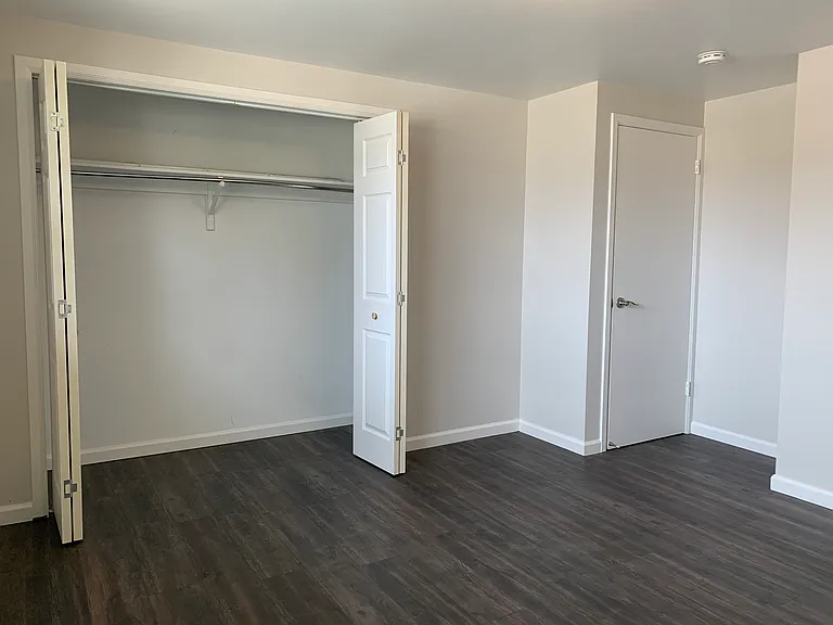 11509 Ogden St — Photo 10