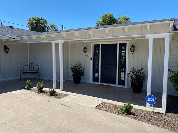 2nd image of 3641 E Pasadena Ave