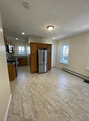 1 bed, 1200 sqft, $1,100 — Photo 4