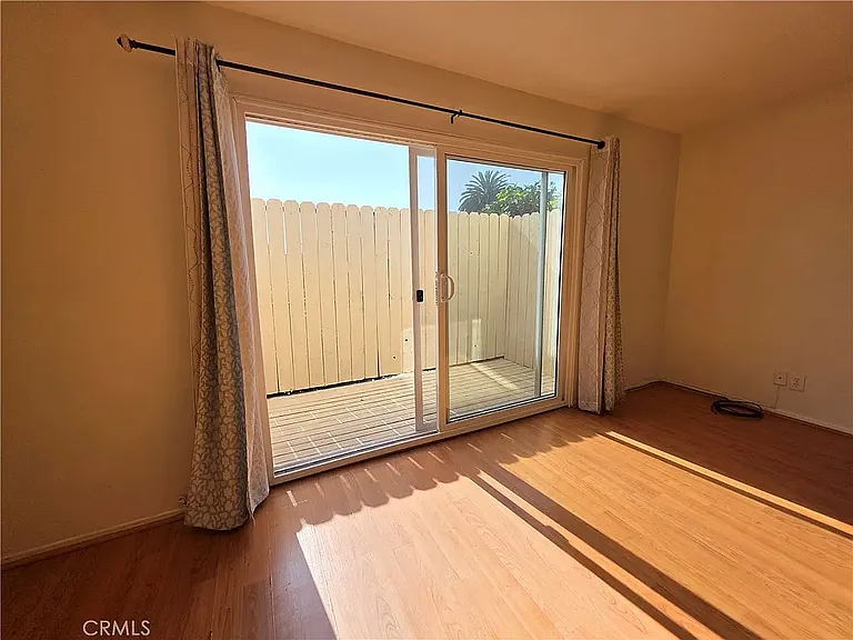 719 N Eucalyptus Ave #26C — Photo 4